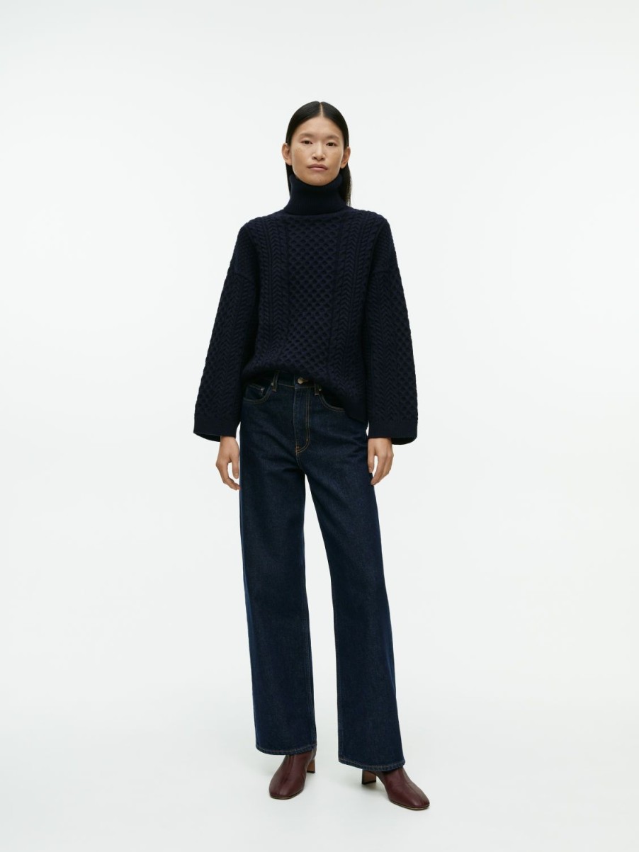 Dam Arket Stickat | Cable-Knit Wool Jumper